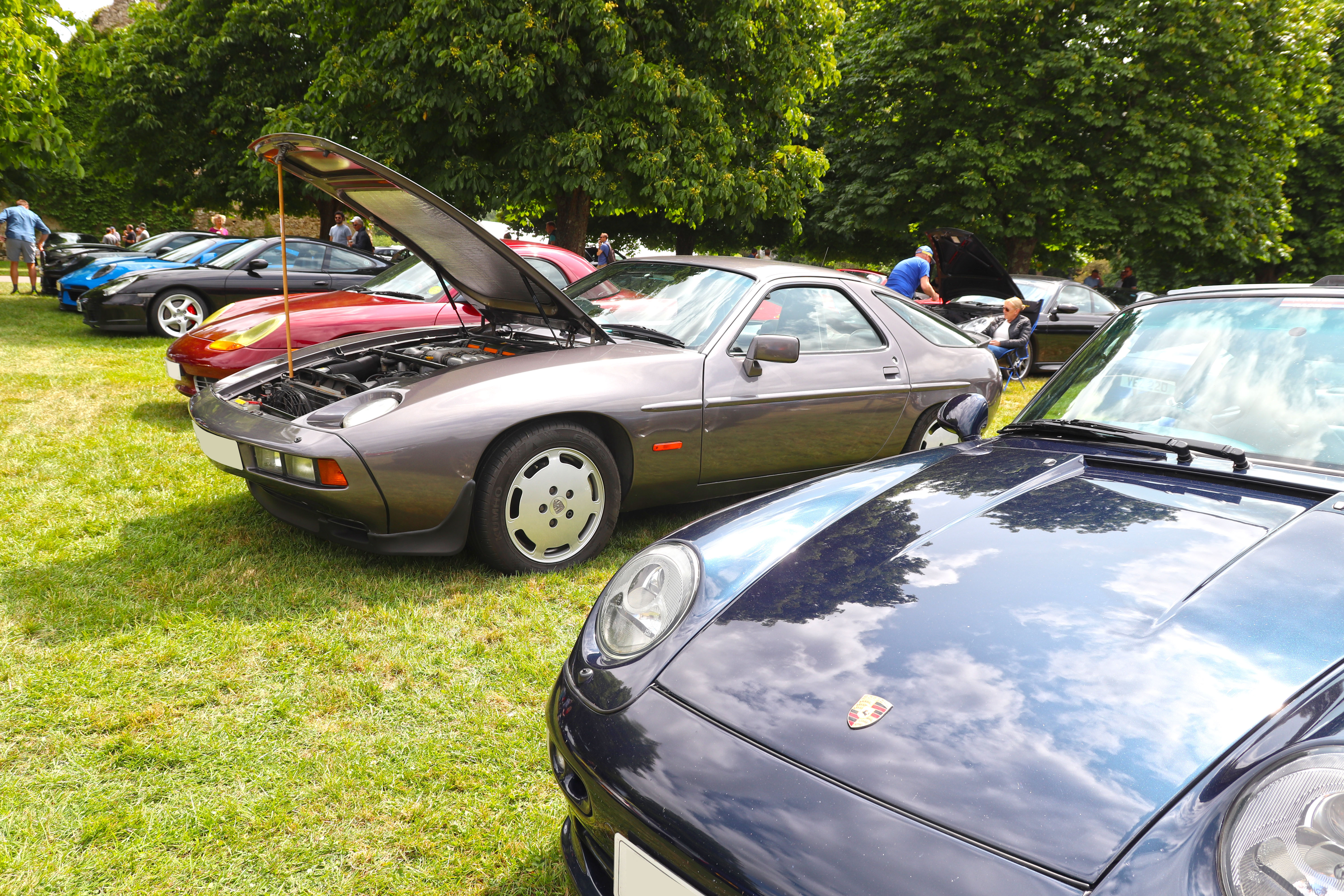 Displays At Simply Porsche