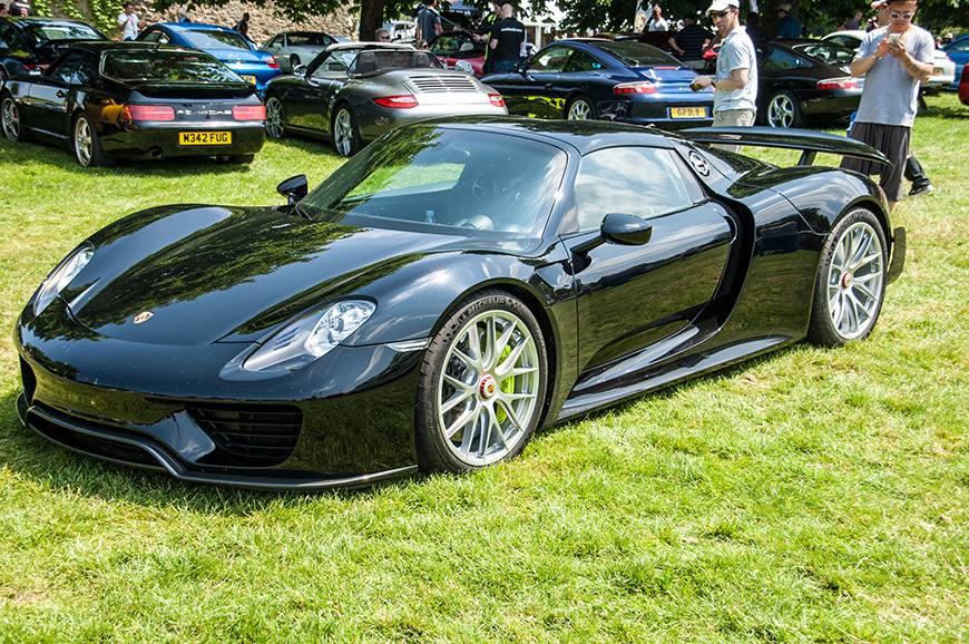 Desktop News Simply Porsche 870X580