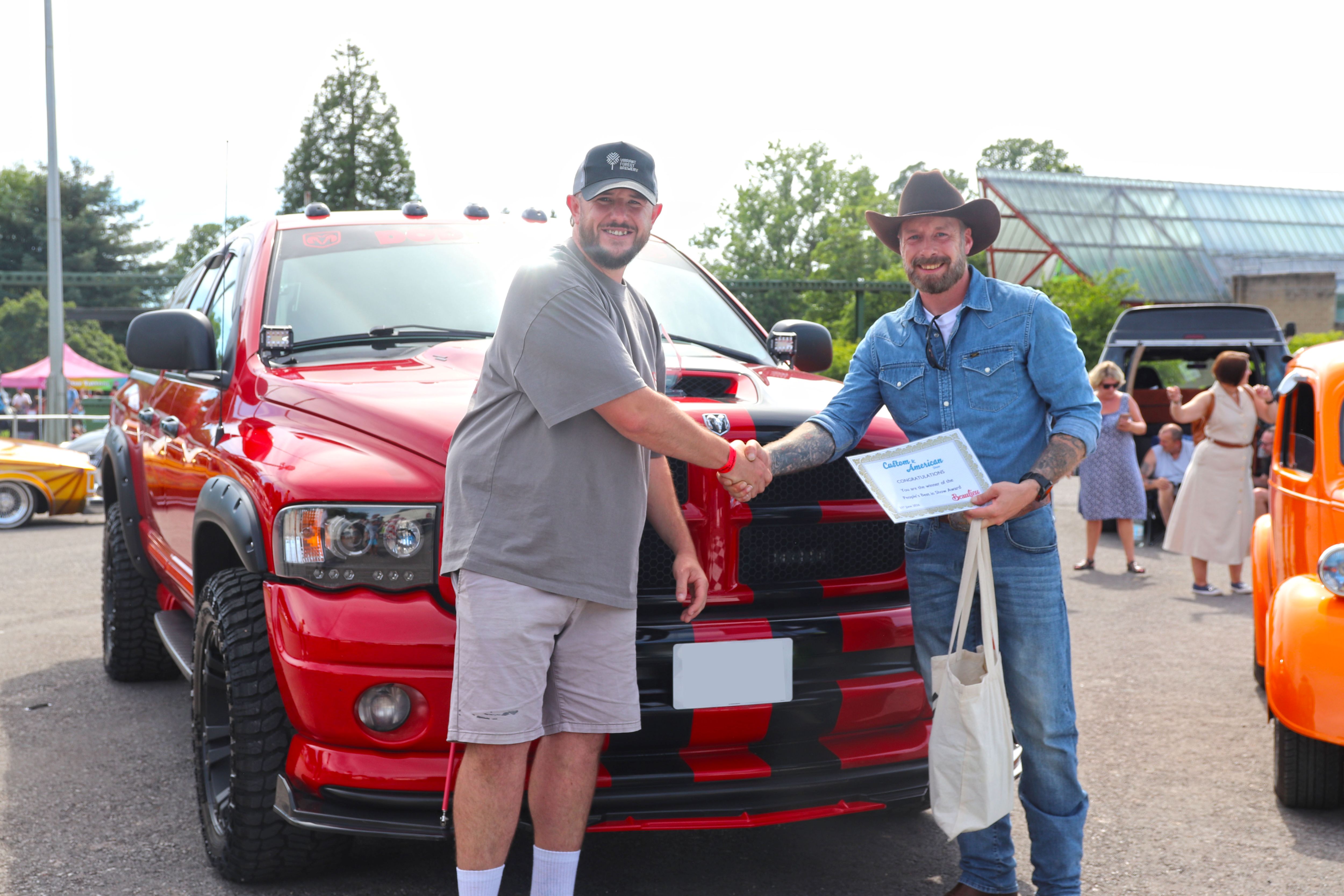Prize Giving At The Custom And American Show