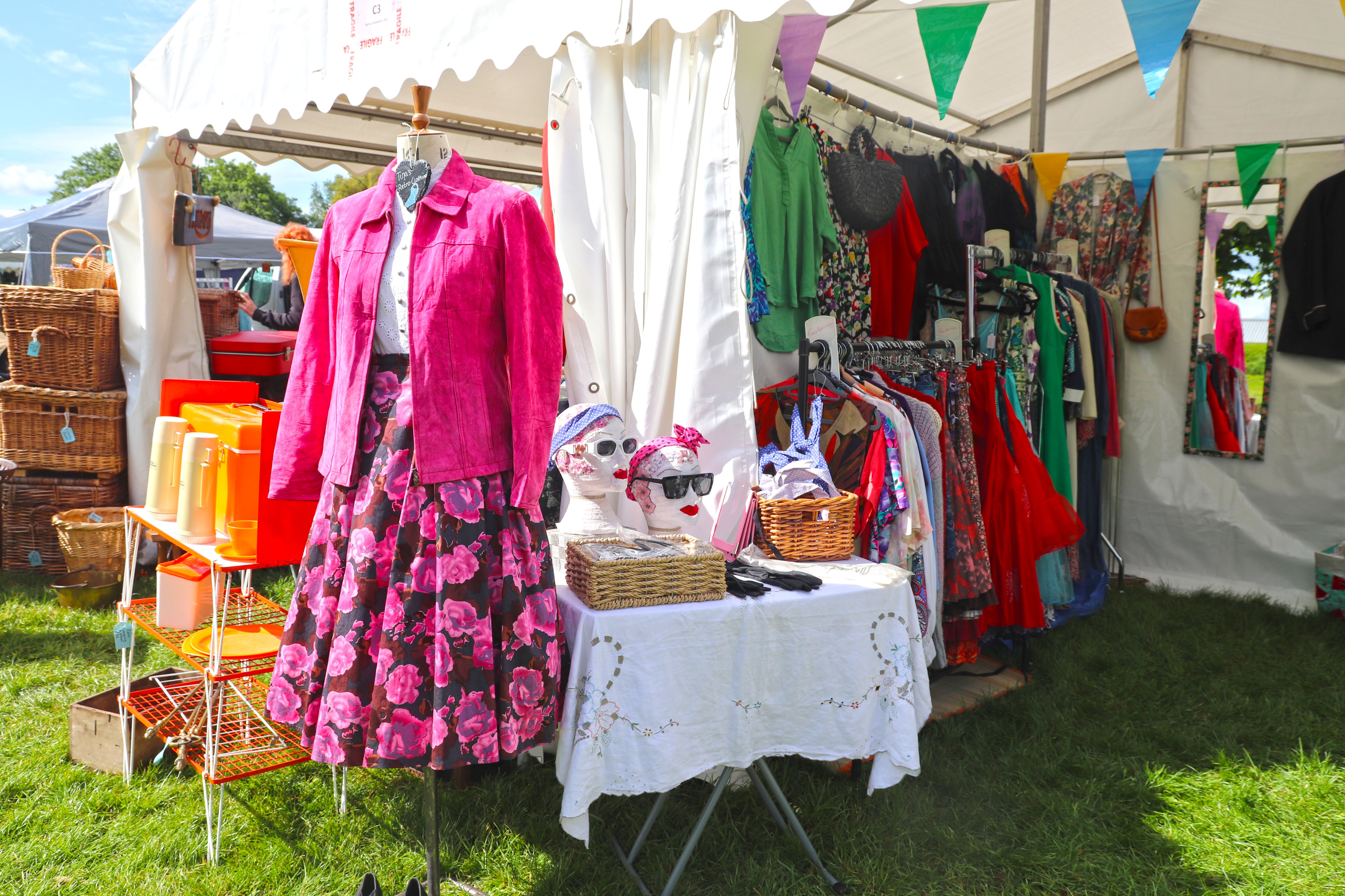 Vintage Market At The Spring Autojumble
