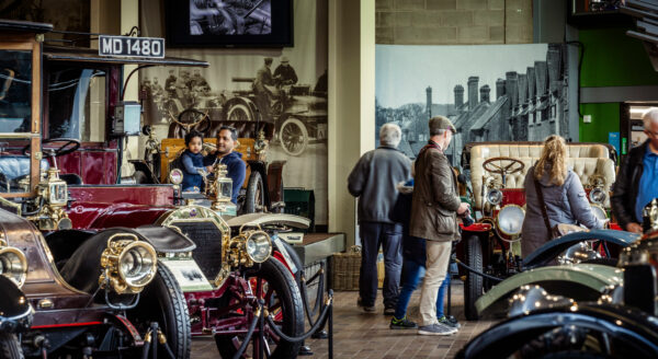 ISON 230418 BNMM 5756 2 Early Motoring870px H475px 600X328