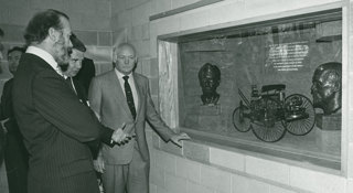 Opening Trust Centre 870X475