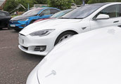 Simply Tesla 3 1