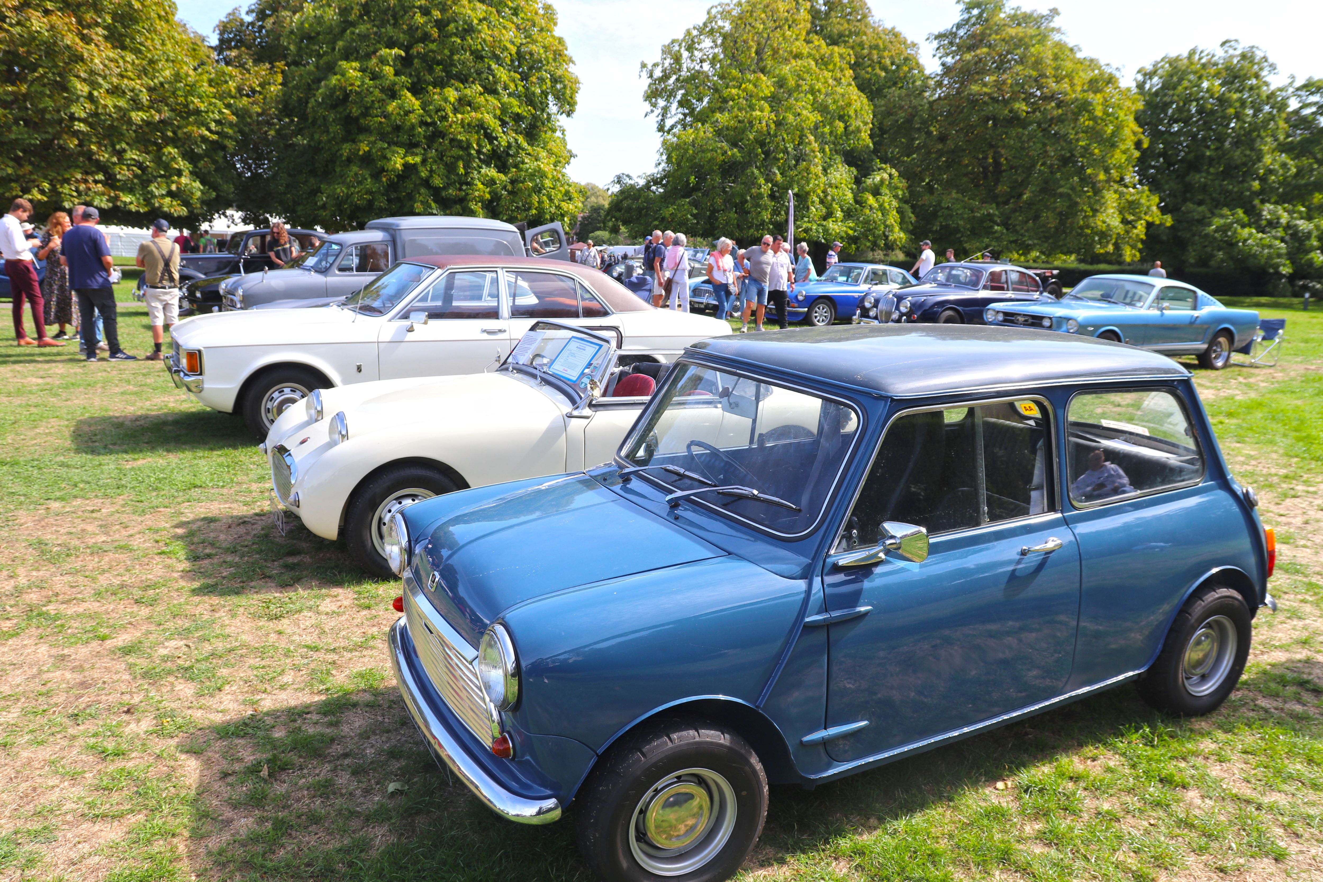 Classic Car Park 2