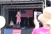 Dolly Parton Tribute Singer At The Custom And American Show