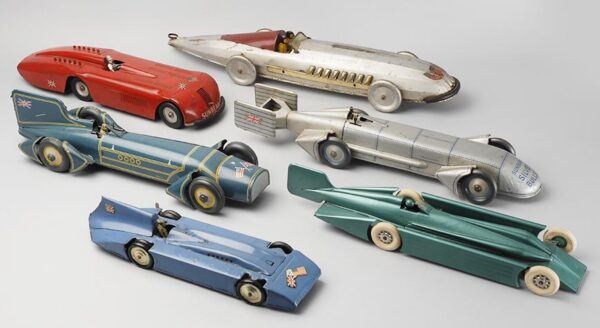 Desktop Attraction National Motor Museum W870px H475px MIM 6 600X328
