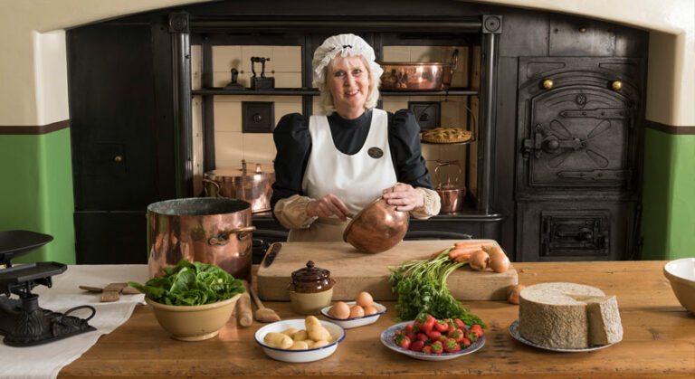Desktop Attraction Palace House Victorian Kitchen 2017 W870px H475px 768X419