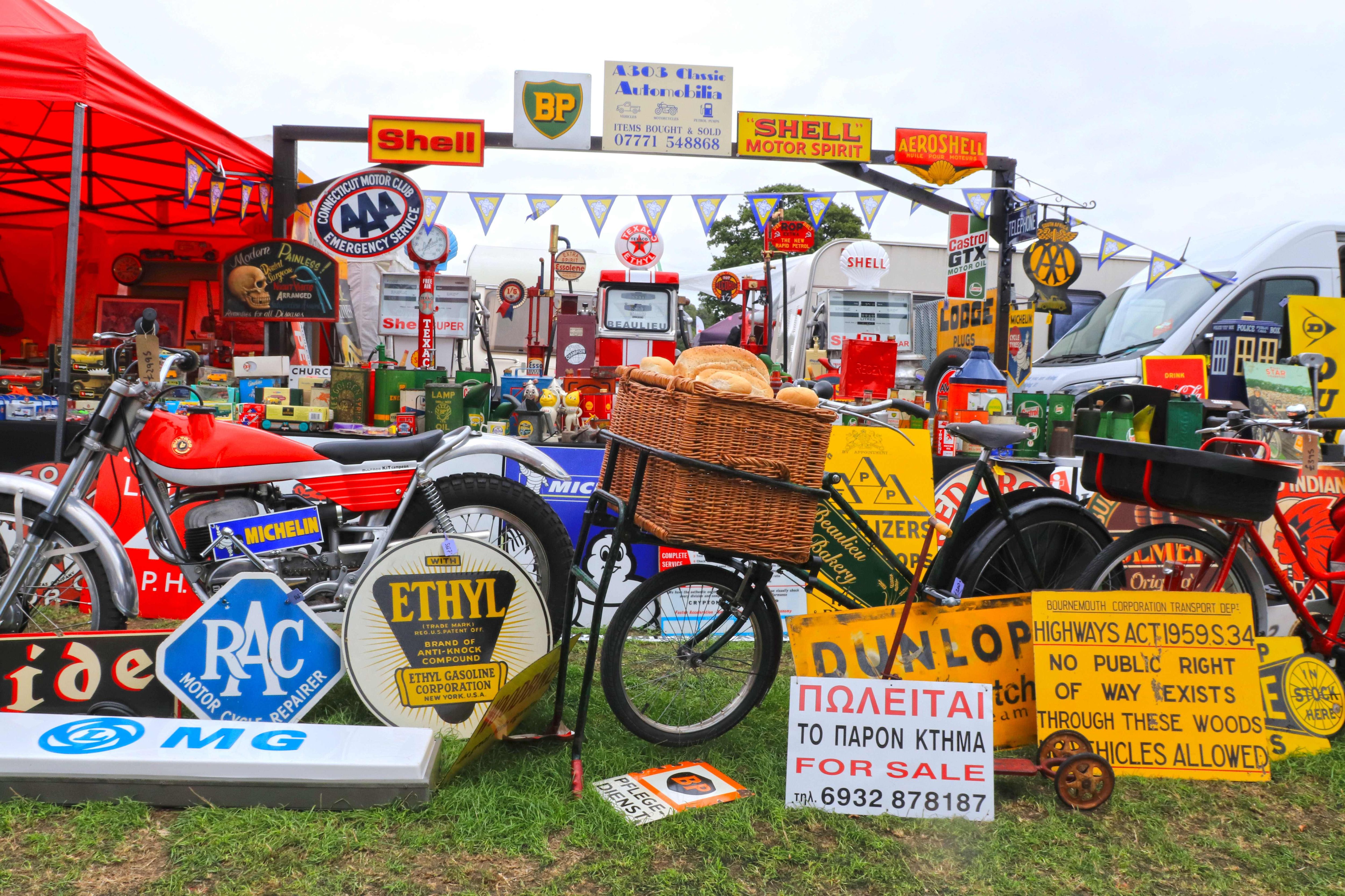 Amazing Display At The Autojumble
