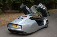 Desktop News Simply Electric Volkswagen XL1 Hybrid 870X580