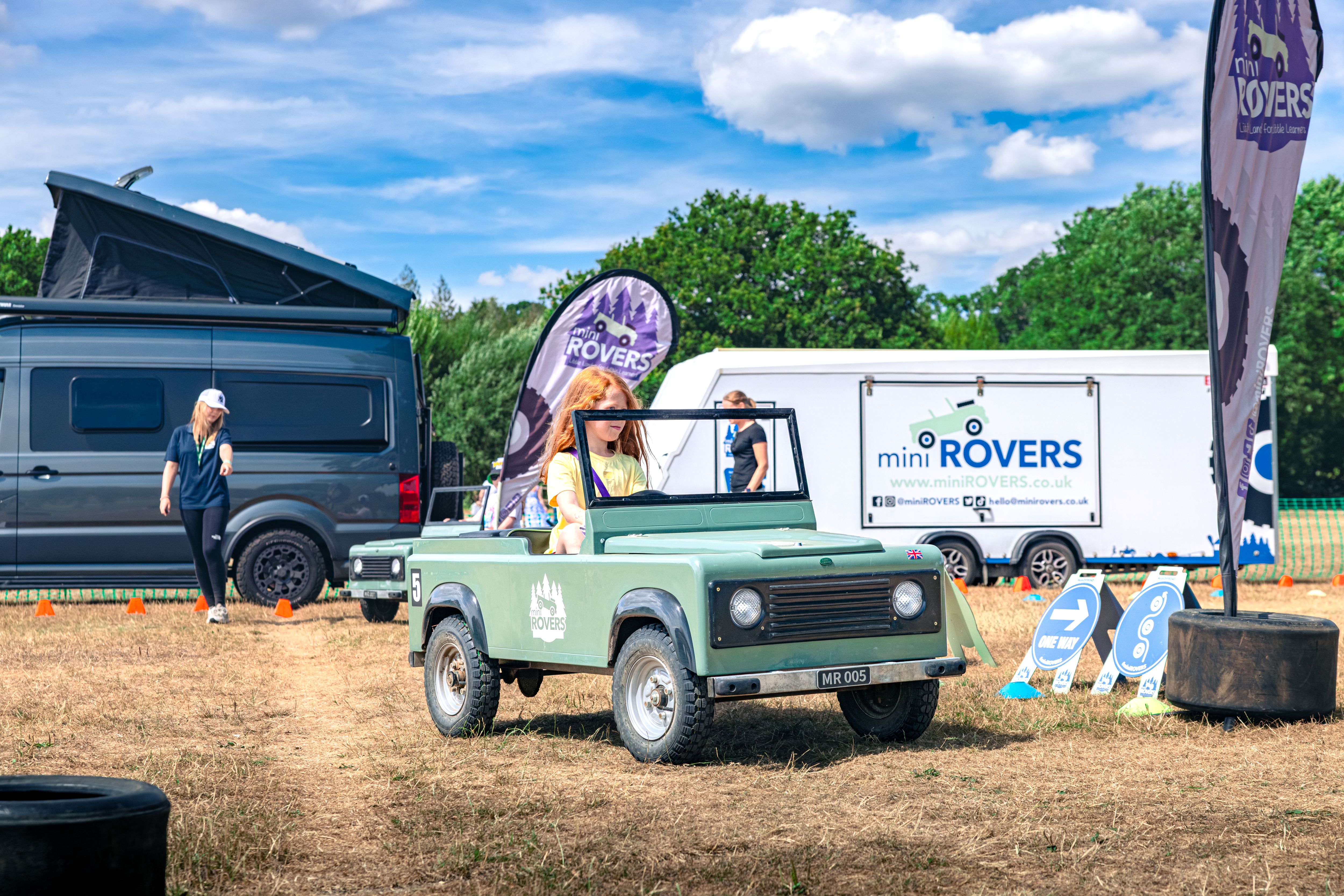 Mini ROVERS At Beaulieu Supercar Weekend