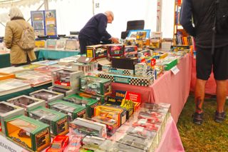 Vintage Toys At The Spring Autojumble