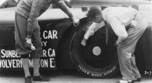 Sunbeam 1000Hp Tyre Check For Its Record Breaking Run 870X475 1