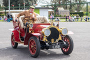 Motoring Parade 2 600X400