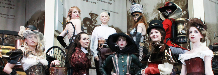 Desktop Thin Banner Costumes Group870x300