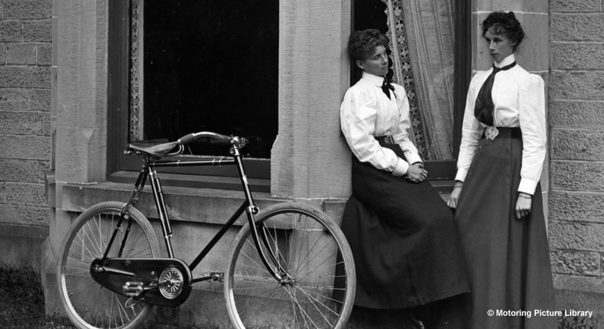 Ladies with bicycle