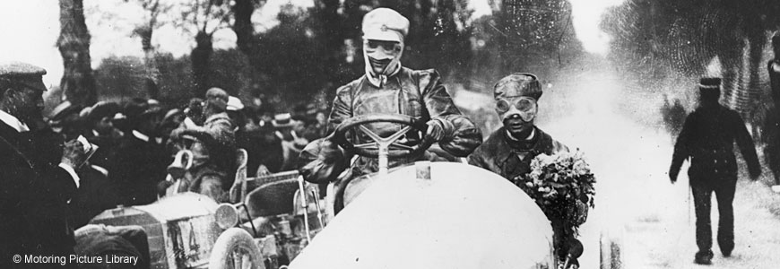 Madame du Gaste on De Dietrich, Paris to Madrid 1903