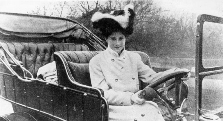 Women In Motorsport Blog Dorothy Levitt Beaulieu women-in-motorsport-blog-dorothy-levitt-beaulieu