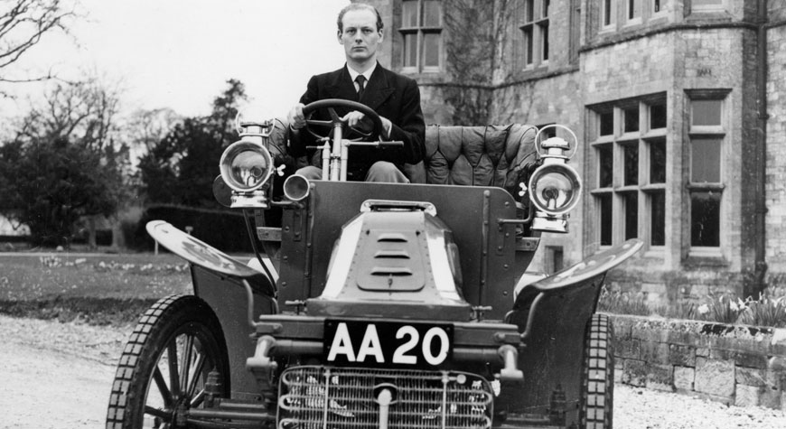 Lord Montagu with 1903 De Dion in 1952