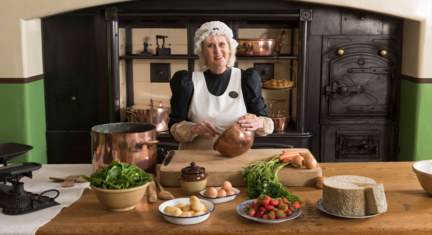 Victorian Kitchen in Palace House. Dena Saunderson - Lord Montagu's cook.