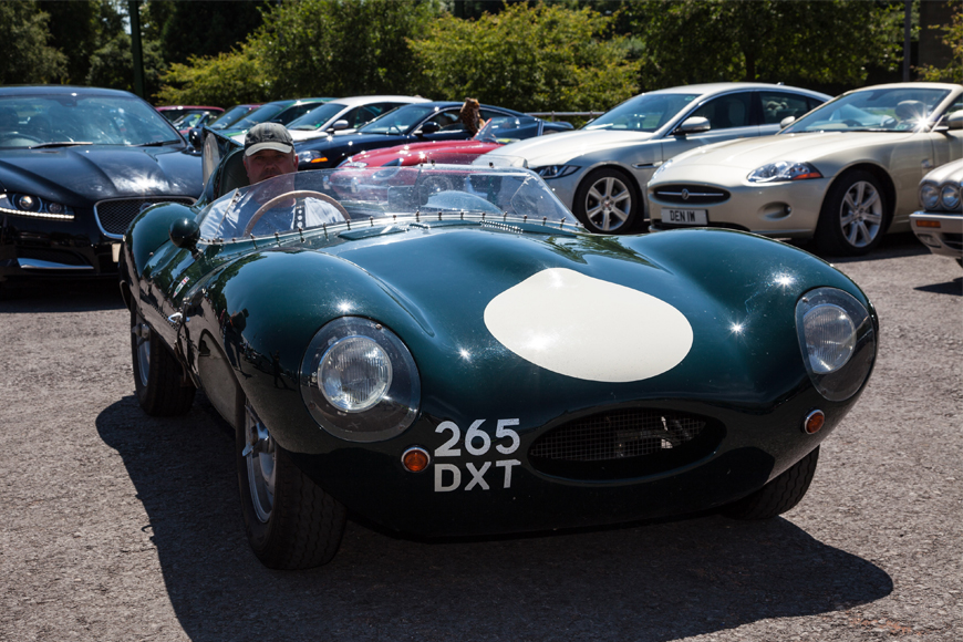 Simply Jaguar People's Choice Winner Clint Watson in his Lynx Jaguar D-type