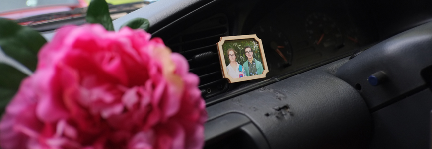 The League of Gentlemen inside pink taxi