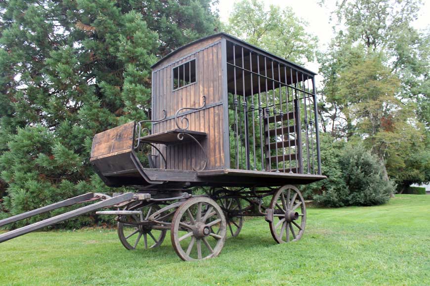 Child Catcher carriage