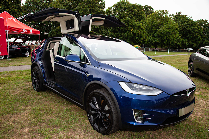 Simply-Electric-Tesla-Model-Y-(870x580)