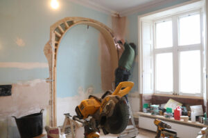 Renovation of the Meadow room in Palace House at Beaulieu