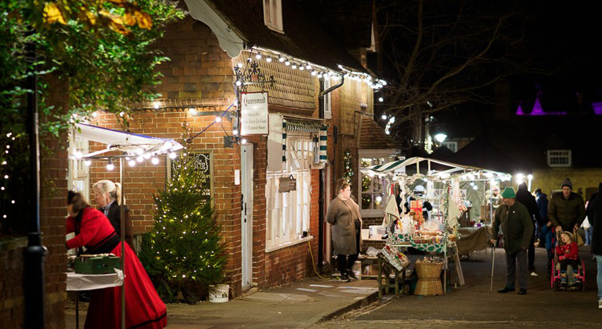 Beaulieu Village Christmsa Evening