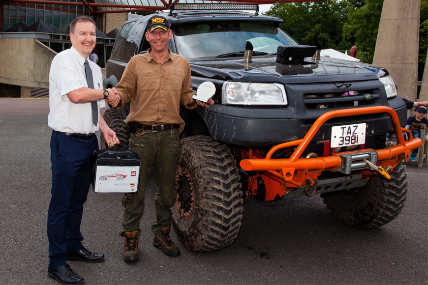 Simply Land Rover People's choice winner David Trawford with Beaulieu Financial Director Phil Johnson